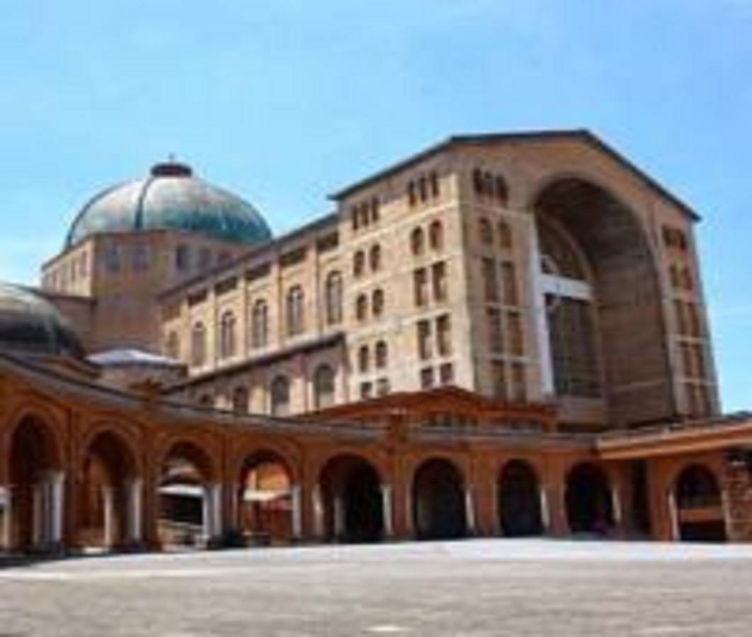 Hotel Mãe Rainha Aparecida  Exterior foto
